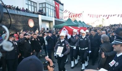 Düzceli Şehit Polis “Turgut Külünk” Akçakoca’da hüzünle uğurlandı – Birlik Haber Ajansı