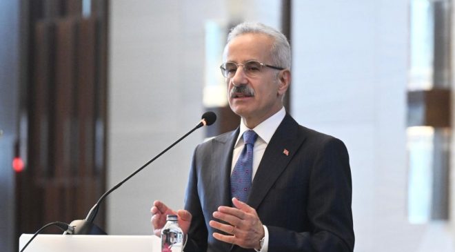 Uraloğlu’ndan otoyol ve köprü geçiş ücretleriyle ilgili açıklama – Birlik Haber Ajansı